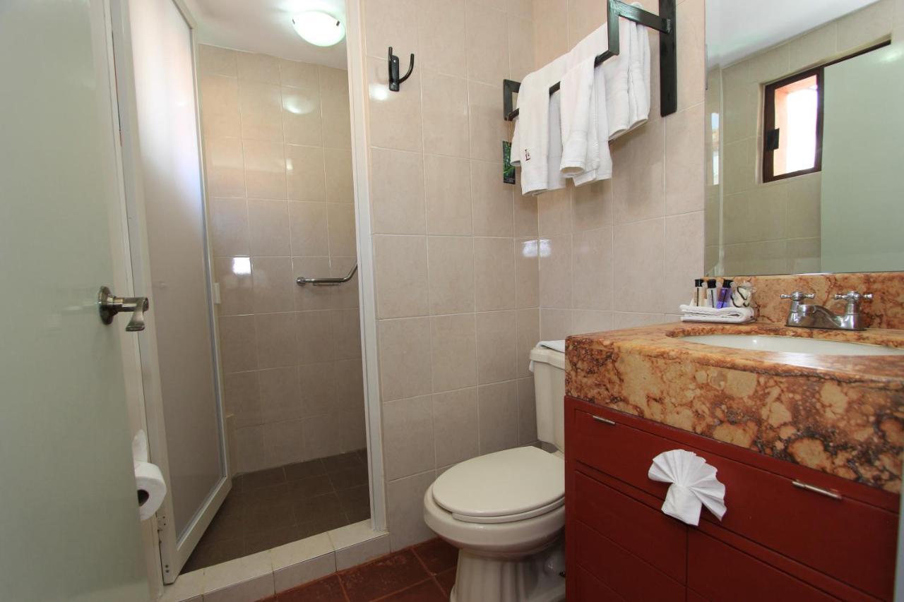Hotel Real De Leyendas 3*