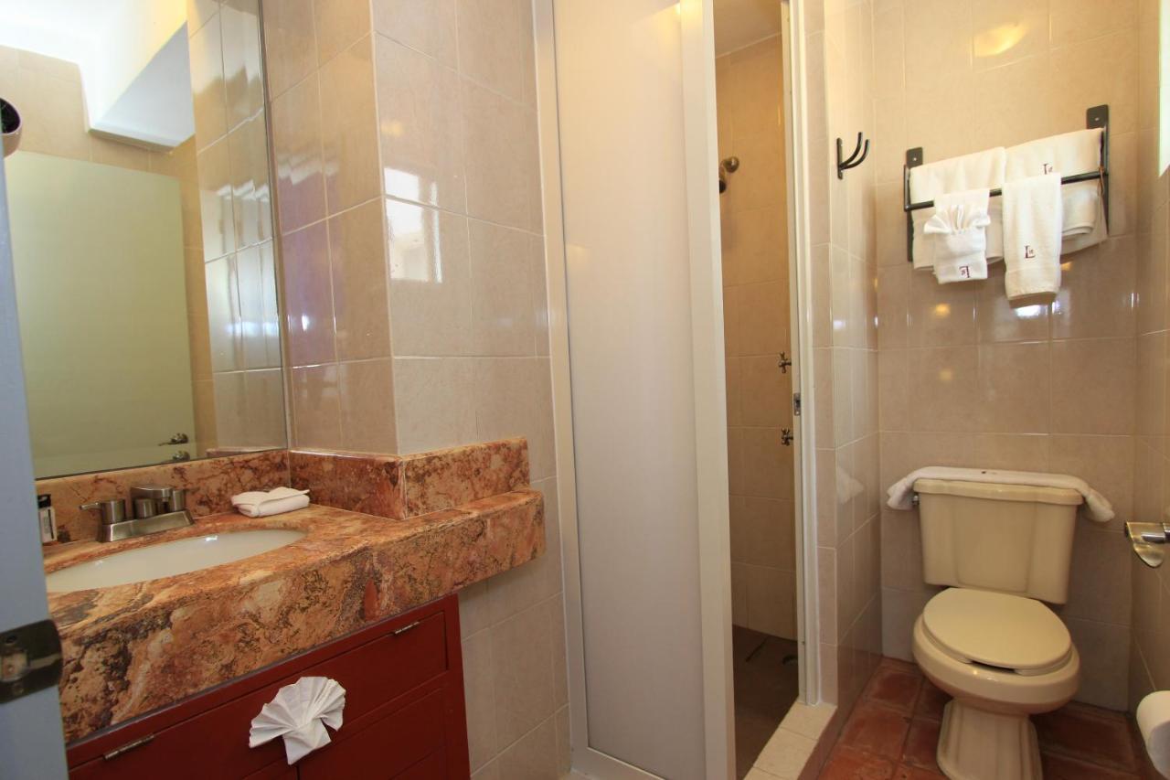 Real De Leyendas Hotel